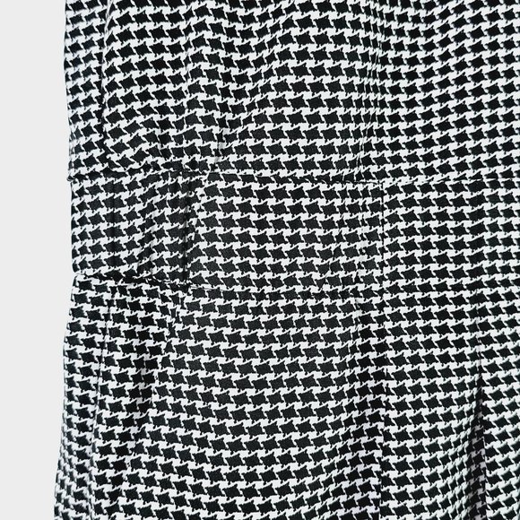 Michael Kors Houndstooth Silky Sleeveless Button-on Romper, NWOT, Sz S - Picture 4 of 9